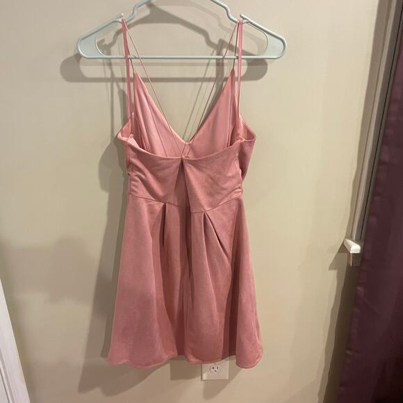 She + Sky Pink Criss Cross Back Velvet Look Sleeveless Dress Size M - Picture 5 of 11